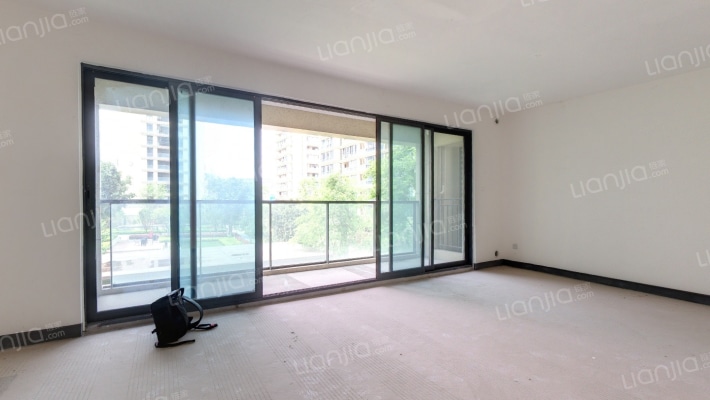 御境汀兰园二手房实景图