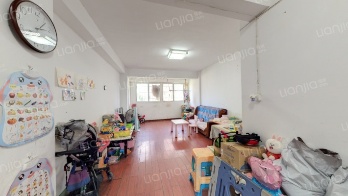 江南逸庭二手房实景图