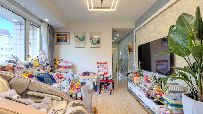 沙田新苑二手房实景图