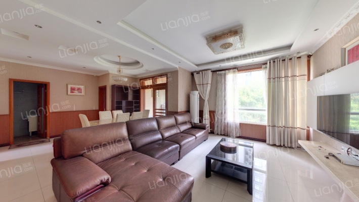 鹏润蓝海C区二手房实景图