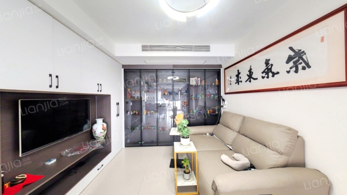 京隆国际公寓二手房实景图