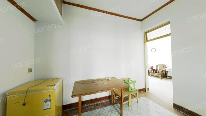 校南第三安全小区二手房实景图