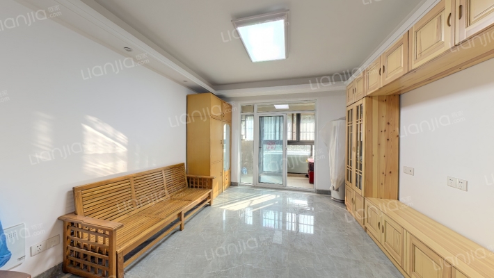 中大长江紫都七期二手房实景图