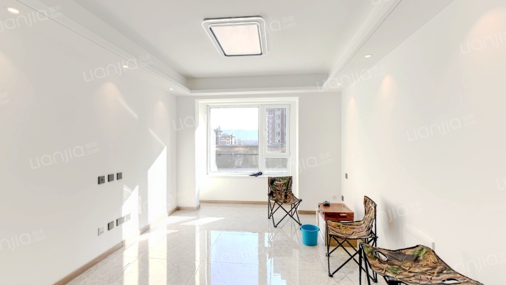 金地城E1区二手房实景图