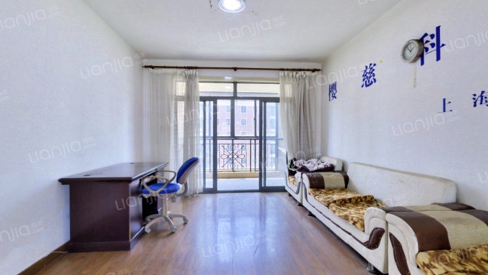新凤凰城二手房实景图