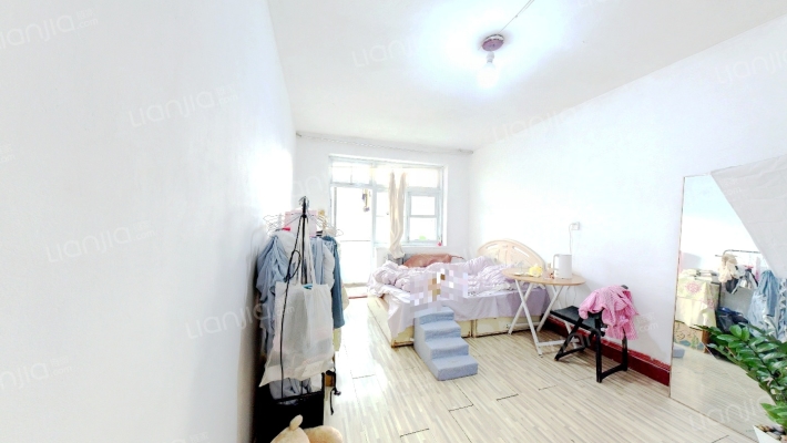 八一路（新起屯商圈）二手房实景图