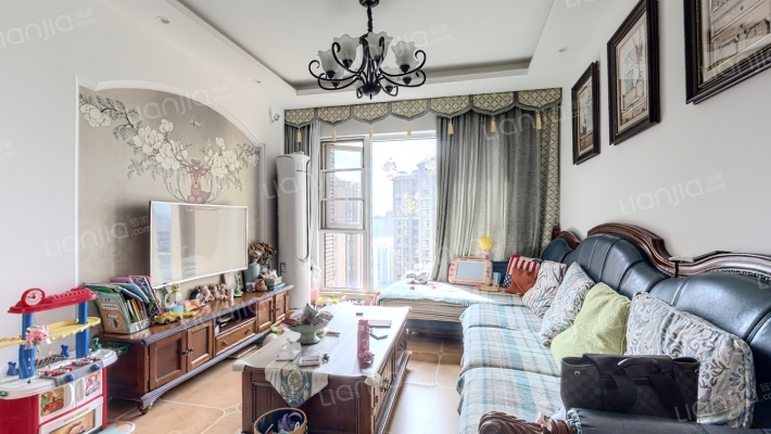 领地海纳时代二手房实景图