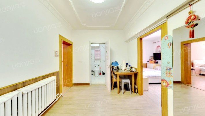 进步小区二手房实景图