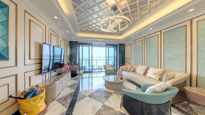 万菱情侣湾一号二手房实景图