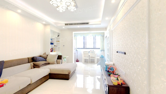 蔡家馨苑二手房实景图