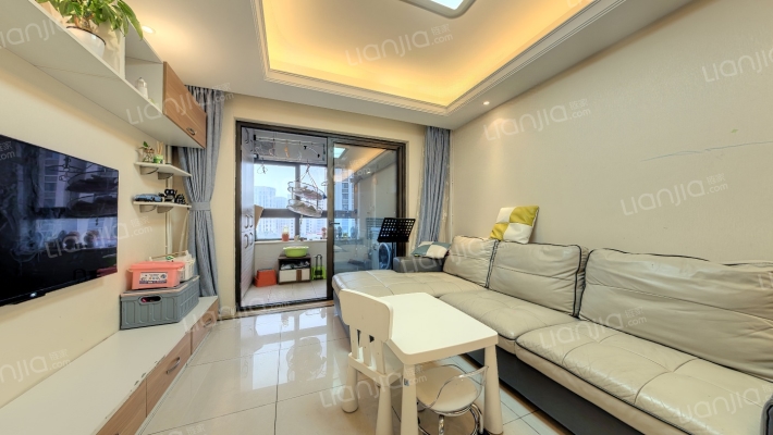 万科公园大道二手房实景图