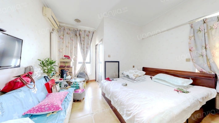 上都国际二手房实景图