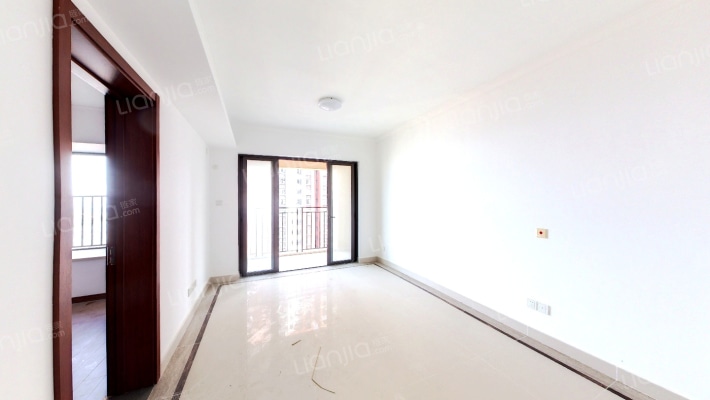 金地格林泊乐一期二手房实景图