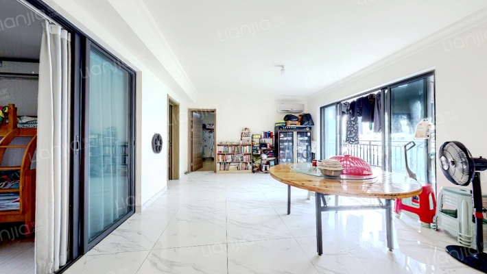 碧桂园蜜柚二手房实景图