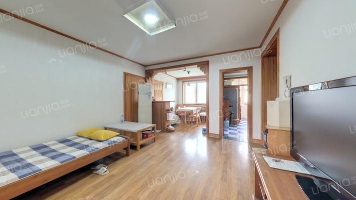 嘉定山花园二手房实景图