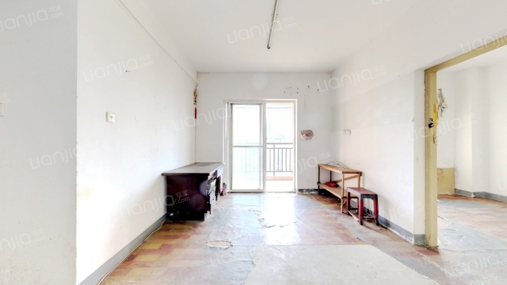 舞台天下二手房实景图