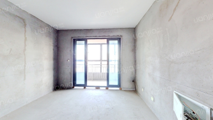 御龙国际二手房实景图