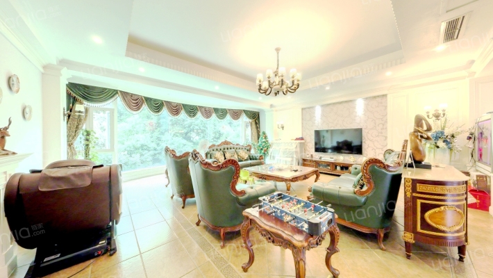 天鹅星座二手房实景图