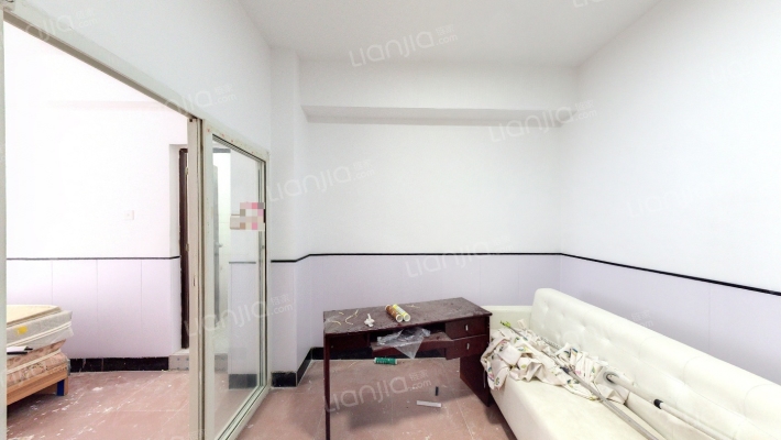 莲坂新村二手房实景图