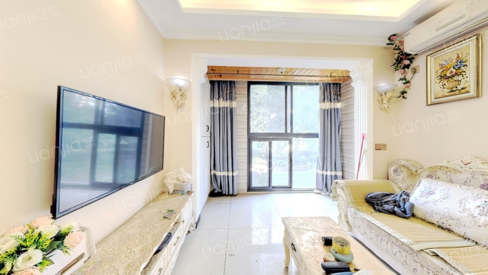 巴国锦苑二手房实景图