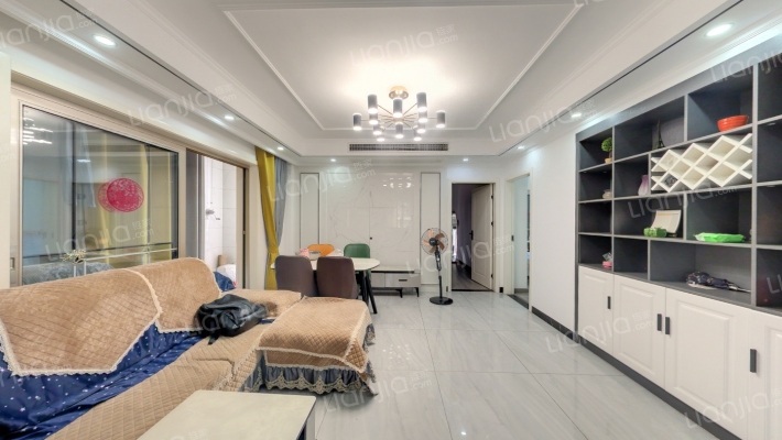 阿奎利亚理想家二手房实景图