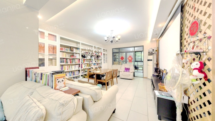 澳龙名城二手房实景图