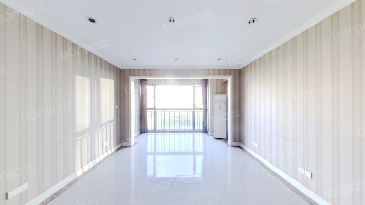 金融城25小时二手房实景图