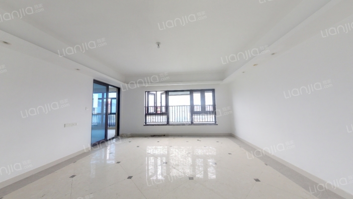 南京碧桂园浅山苑二手房实景图