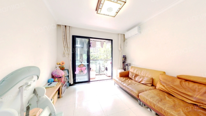 万科四季花城俪姗美筑二手房实景图