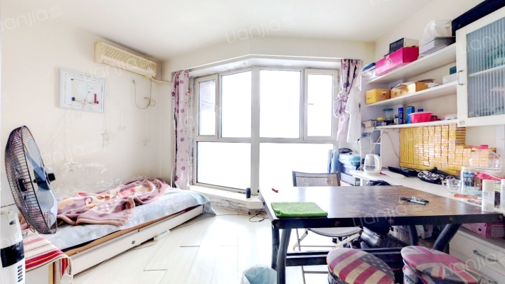 经典生活二手房实景图