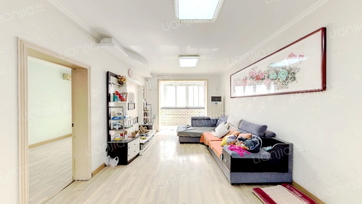 河北省军区石家庄第一干休所二手房实景图