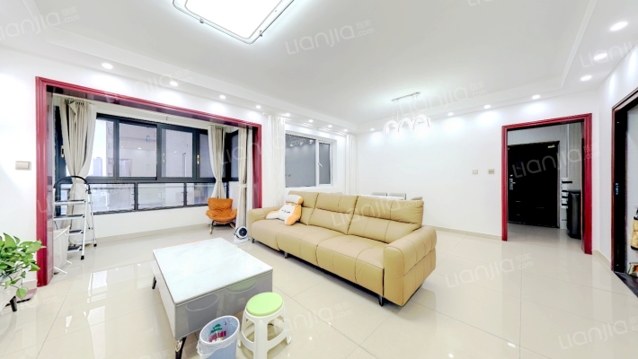 北欧知识城一期二手房实景图