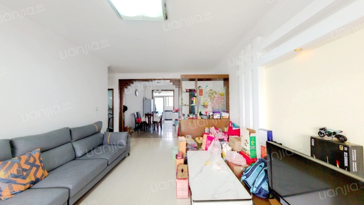 塞纳名邸二手房实景图