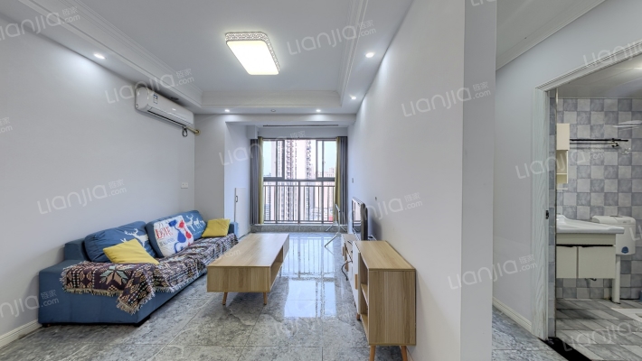 强发百年国际二手房实景图