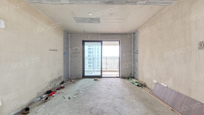 长沙北中心保利时代A区二手房实景图