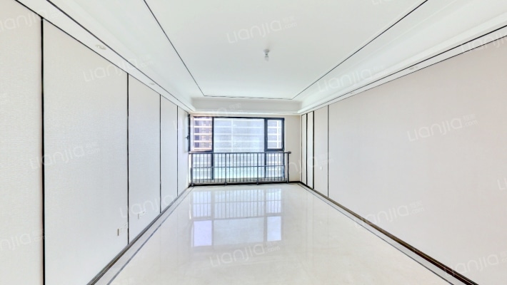 融创都会中心逸山二手房实景图