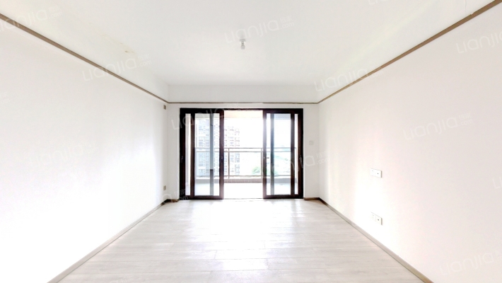 时代倾城水岸雅苑二手房实景图