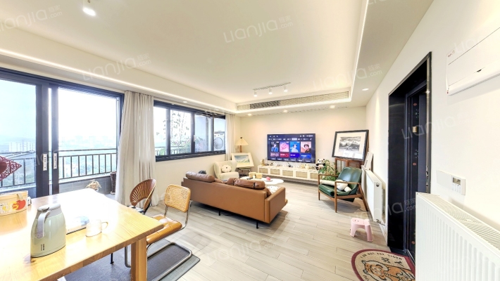 朗基水印三生香阙二手房实景图