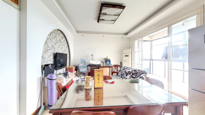 翡翠半岛二手房实景图