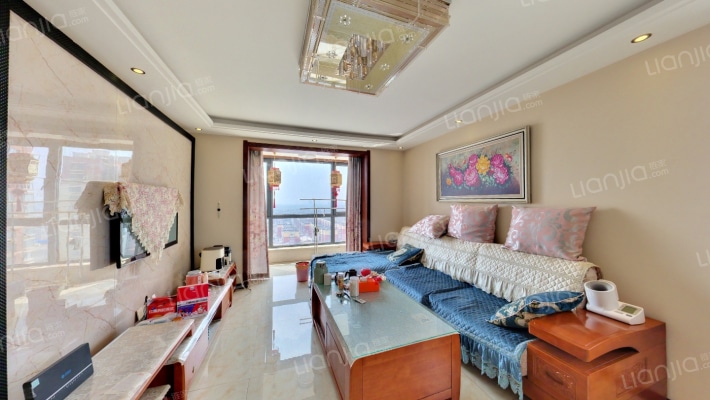 天空之城二手房实景图