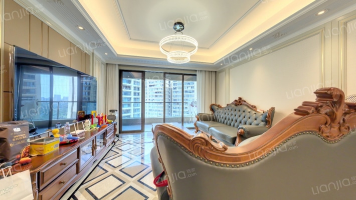 滨江领樾二手房实景图