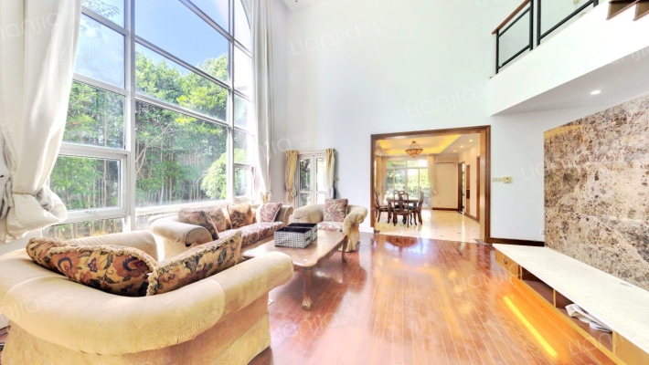 海天花园(别墅)二手房实景图