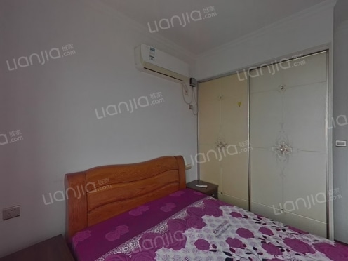 合租·红星国际生活广场 3居室 东北卧