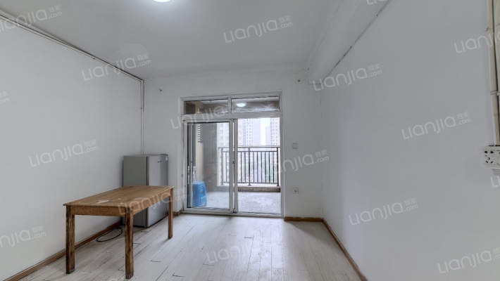 盛世华庭二手房实景图