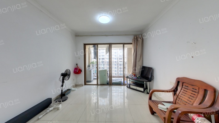 朗晴名门二手房实景图