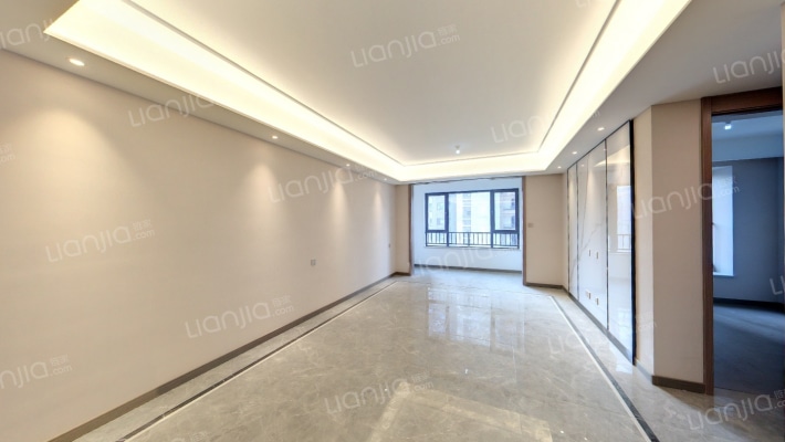 龙湖天璞二手房实景图