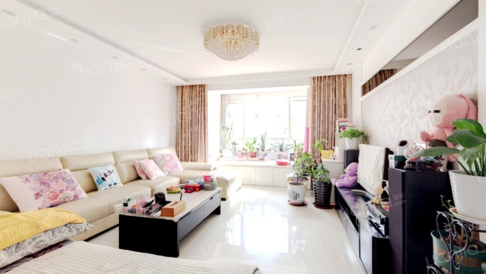 依云首府二手房实景图