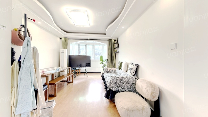 红山山庄二手房实景图