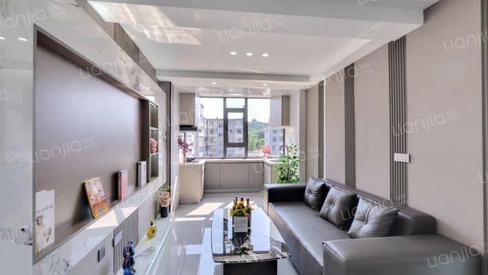 致和南小区二手房实景图