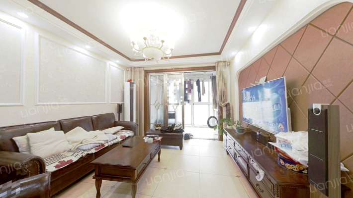 美的城二手房实景图